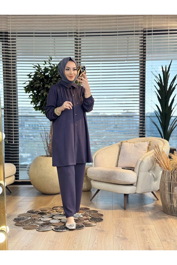 26113 بدلة مضلعة من الأنتراكسيت