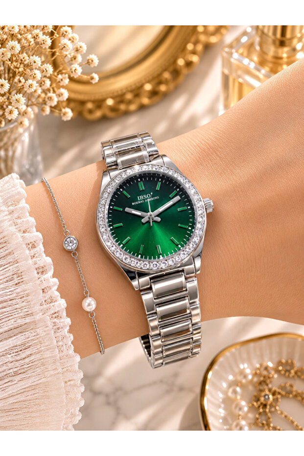 Women's Wristwatch Mother's Day Gift + Bracelet Gift