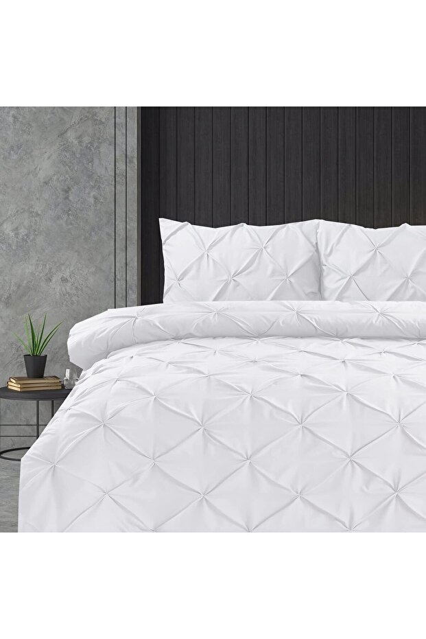 Pintuck - Soft Microfiber Comforter Set with 2 Pillowcases, Easy Care, Wrinkle-Free, 3-Piece Set (White, Super King Duvet Cover Set)