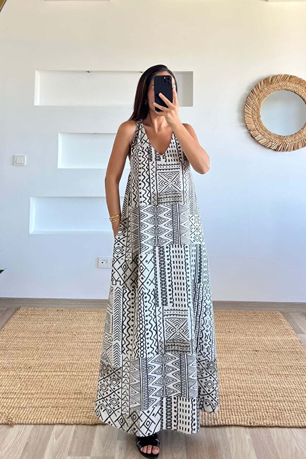 Bohemian Dress with Knitted Back Detail