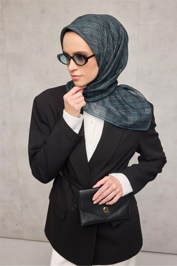 Cotton Polyester Soft Scarf Geometric Pattern Smoky Black 90X90