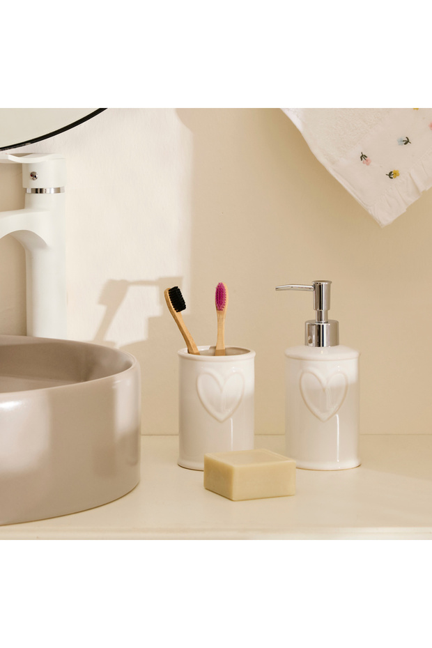 Amour 2-Piece Bathroom Accessory Set