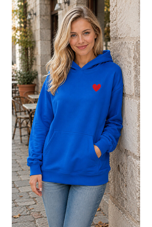 Women's Small Red Heart Printed Hooded Sweatshirt with Kangaroo Pocket