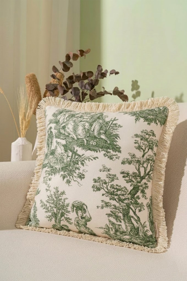 Cream Tasseled Green English Peasants Patterned Decorative 43x43cm Square Throw Pillow Case