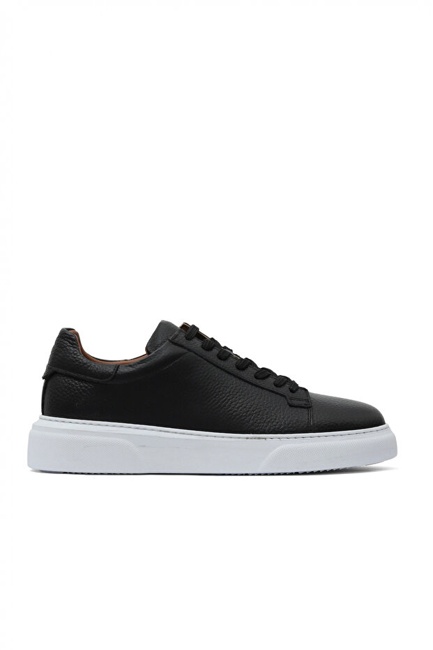 Black Flotter/White Men's Sneakers 32Ma101