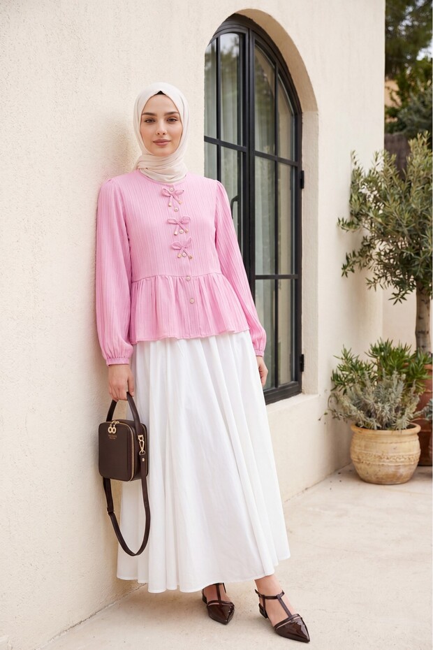 Buttoned Blouse with Bow Detail on the Front and Elastic Sleeves - Pink