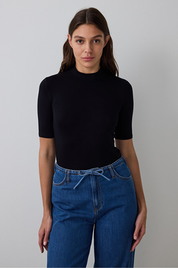 Black Half Turtleneck 3/4 Sleeve Slim Fit Top