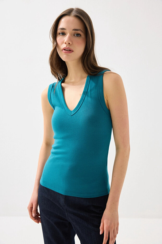 V-Neck Cotton Undershirt - Green