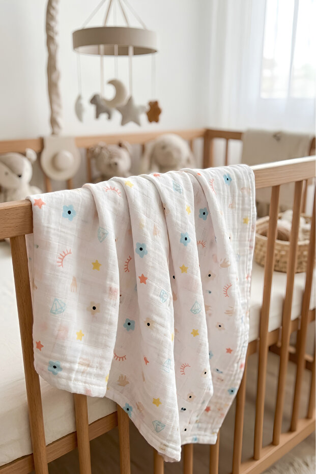 Unisex White Flower and Eyelash Printed Single Muslin Cover