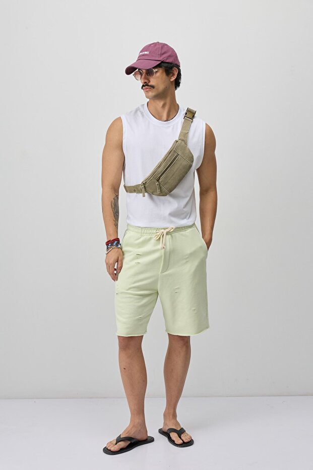 Lace-up loose fit shorts mint