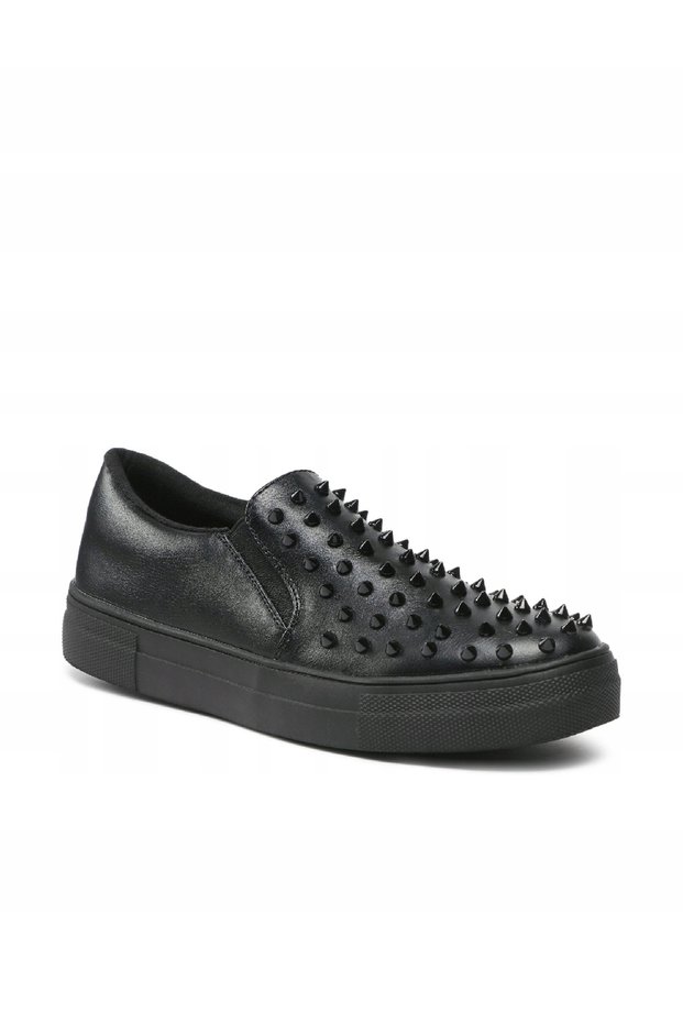Mocasini, Negru