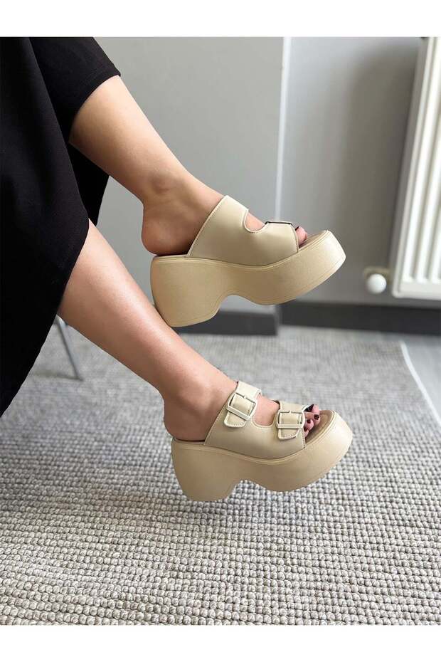 Women's Wera Beige Two-Buckle Thick Sole Orthopedic Sandals & Slippers