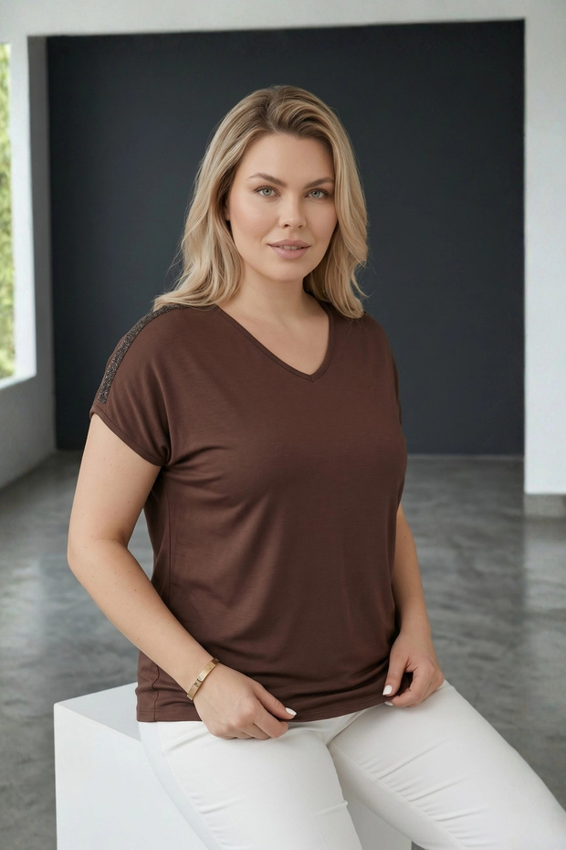 Shouldered Stone Printed Blouse - 4