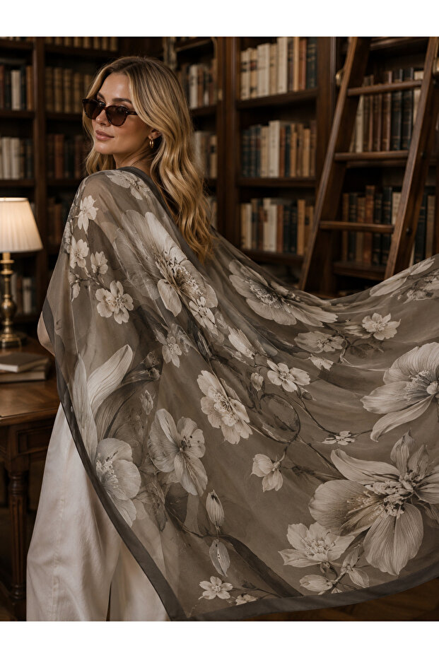 Madame Polo Green Color Rose Patterned Cotton Soft Shawl Rose Series