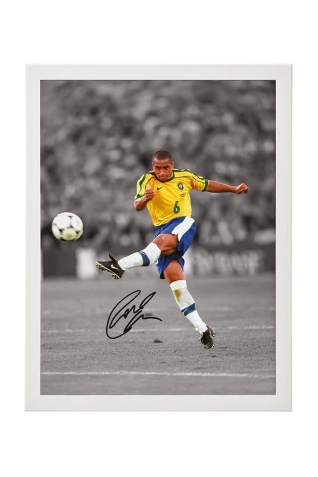 Roberto Carlos Brazil Legend Printed Autograph - Framed Poster 30x40cm - Football Memorabilia, Soccer Collectible, Gift for Fans , Man Cave