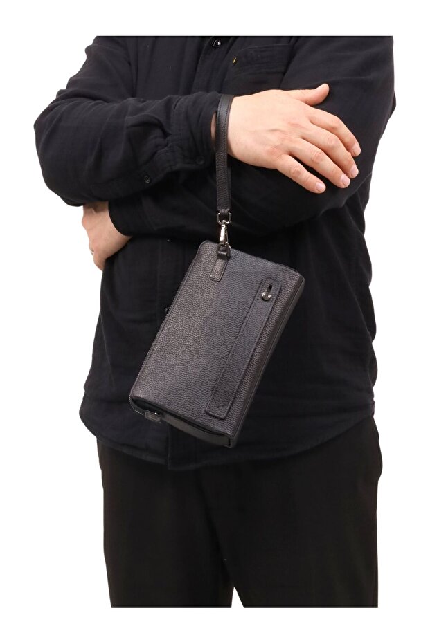 Berlin Genuine Leather Hand Portfolio with Fingerprint Reader
