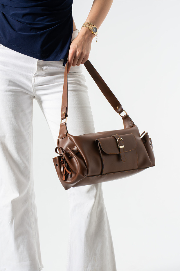 Modern Hand and Shoulder Bag with Buckle Front Pocket Detail, Large Stylish Side Pockets (Length 19 cm Width 33 cm)