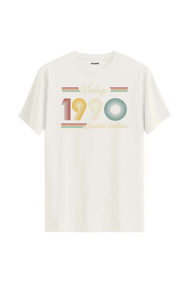 1990 Classic Vintage T-Shirt