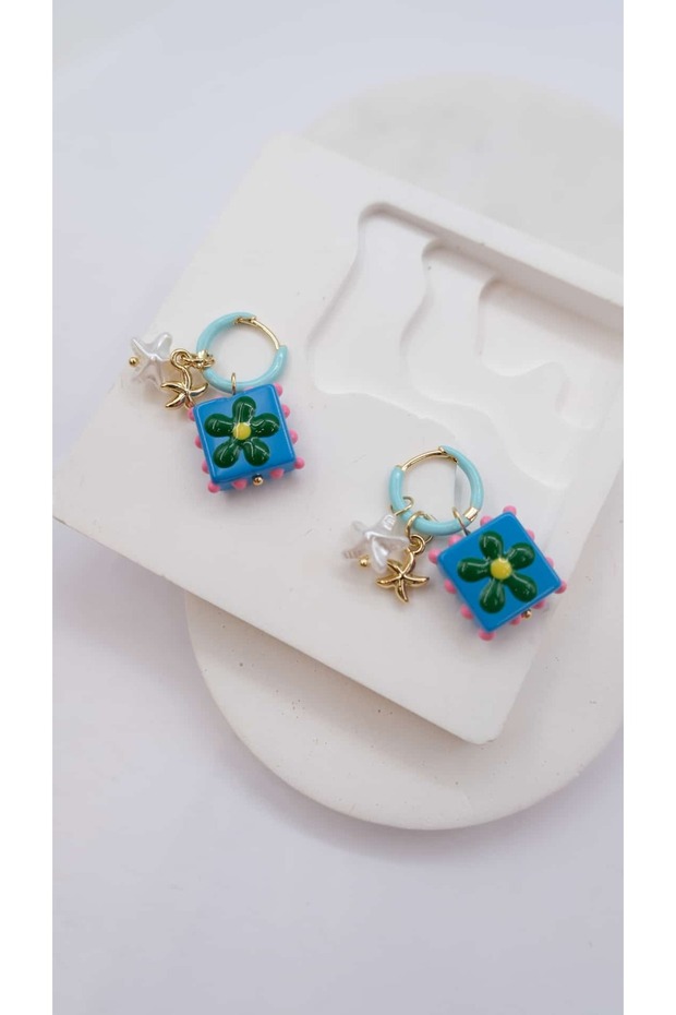 Flower Figure Charm Detailed Earrings
