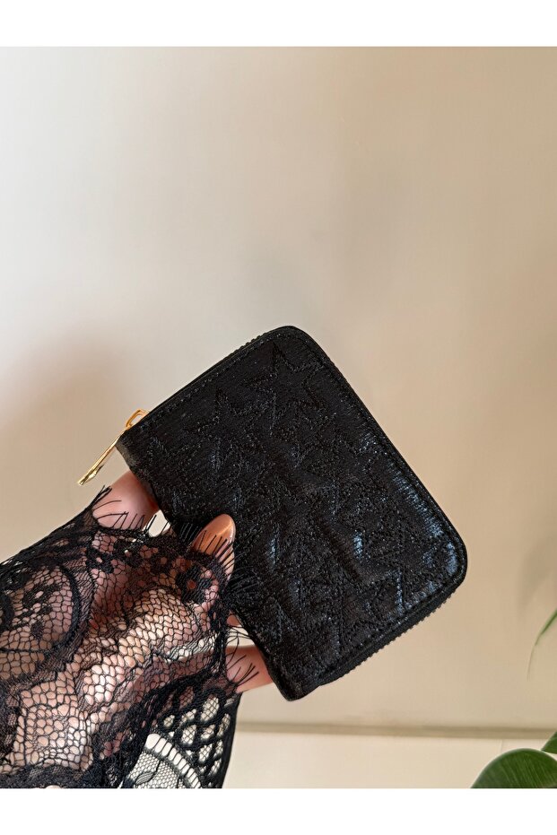 Women's Star Stitched Small Size Shiny Wallet