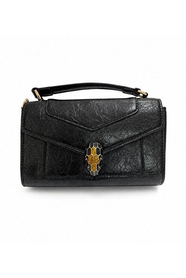 حقيبة يد فاخرة بتصميم مستوحى من طراز الـ (Serpenti) الأيقوني