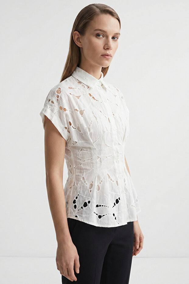 Shirt Collar Short Sleeve Perforated Waist-Fitted Regular Shirt
