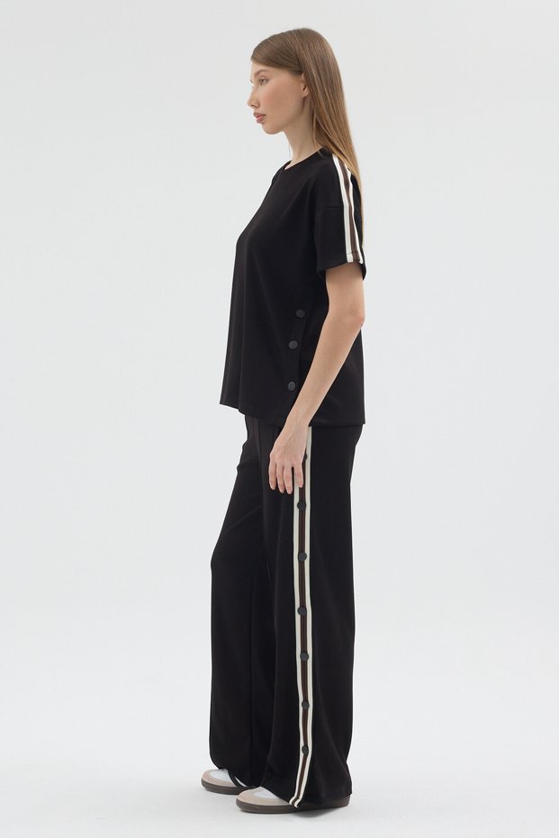 Women's Modal Fabric Sweatpants Set with Snap Buttons and Ribbon Detail on the Sides