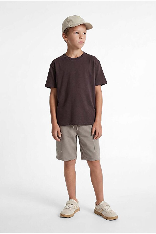 Boy's Basic T-shirt - 4