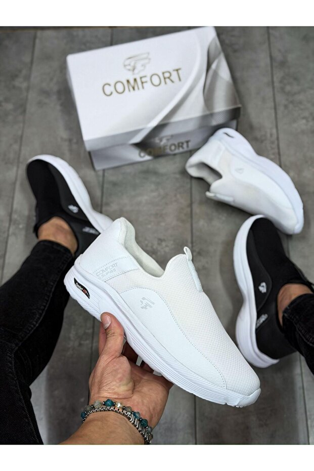 Men's Daily Comfortable Light Sole Slip-On Sports Shoes Black