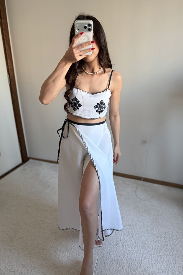 White Embroidered Double Skirt Set