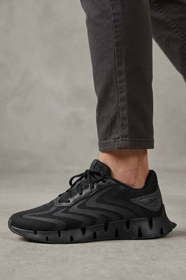 Men's Black Zig Sole Breathable Walking and Casual Sports Shoes - Sneaker