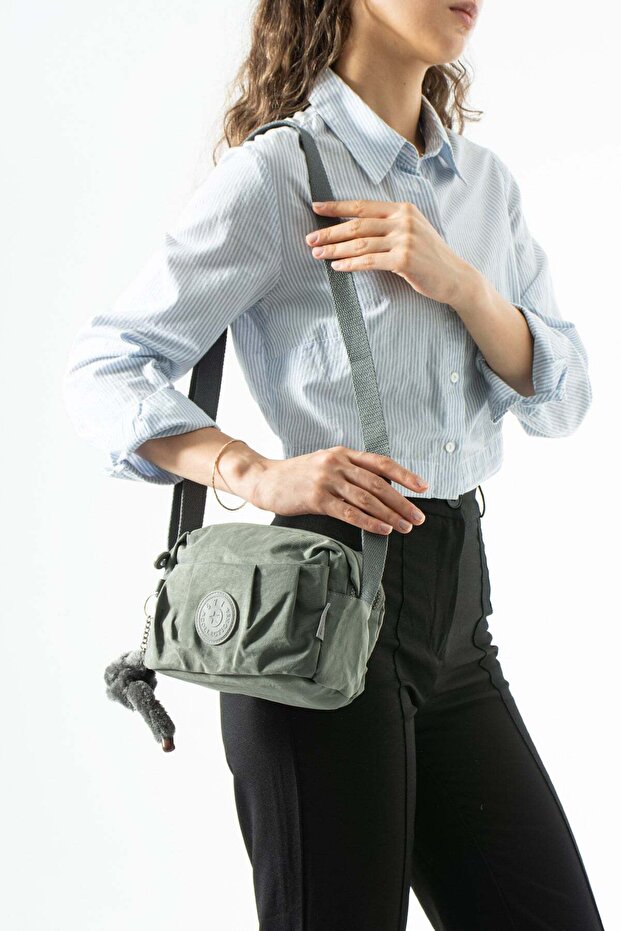 Cross Strap Ultra Light Multi-Pocket Shoulder Bag Gray Model: (571-7m)