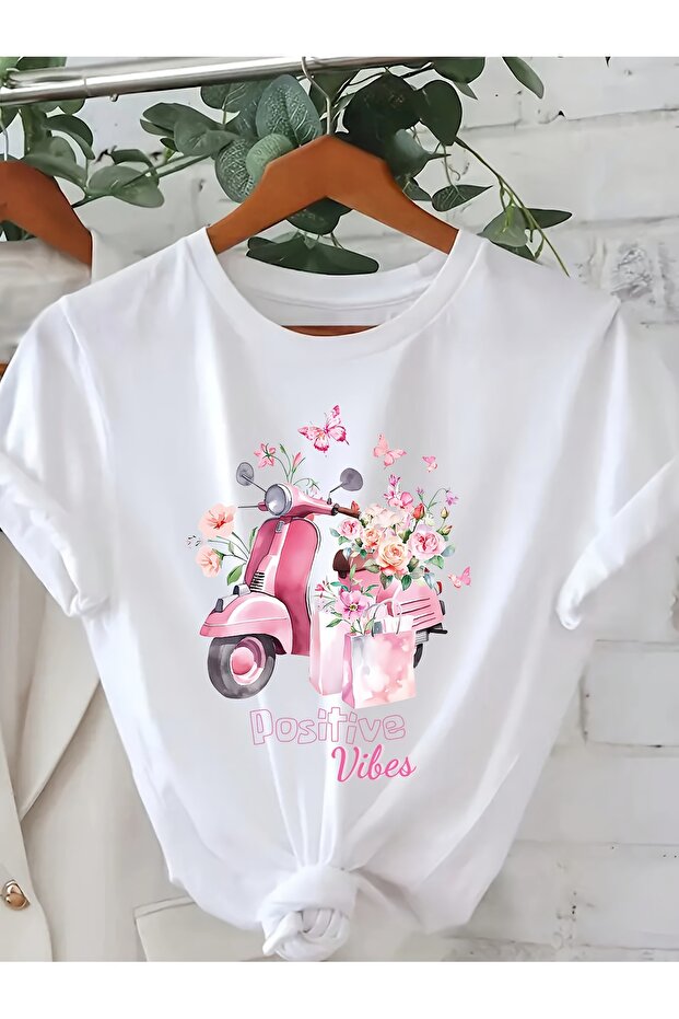 Women's Floral Printed Crew Neck Regular Fit T-Shirt