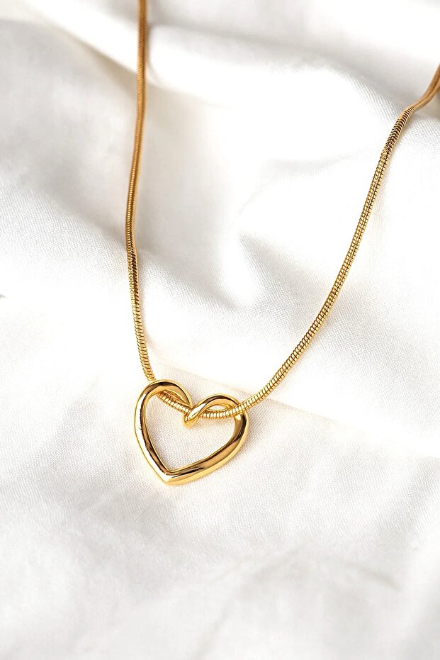 Snake Chain Heart Necklace Stainless Steel