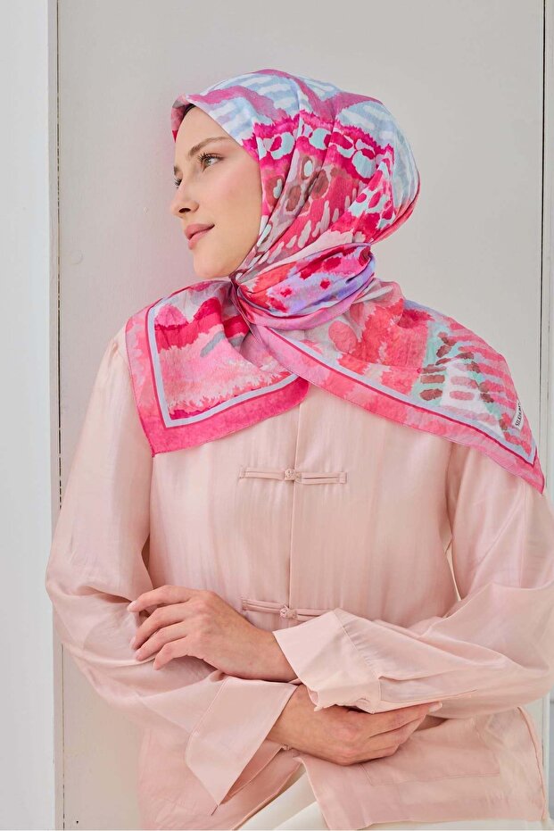 Velora Scarf Illustration Art Fuchsia