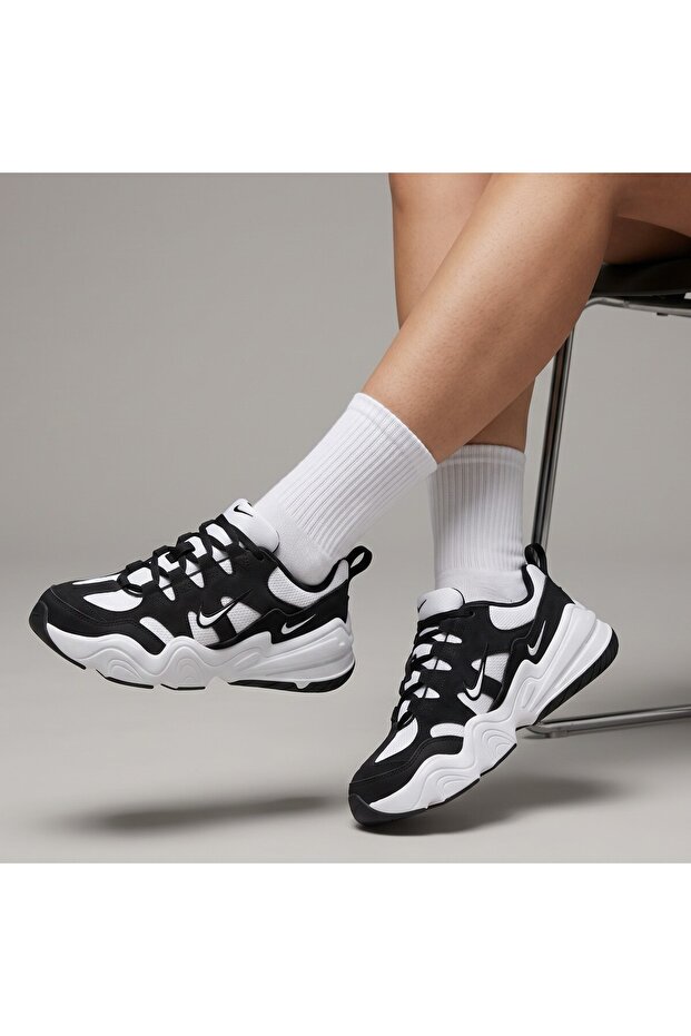Tech Hera Casual Sneakers Sportie (Slim Fit)