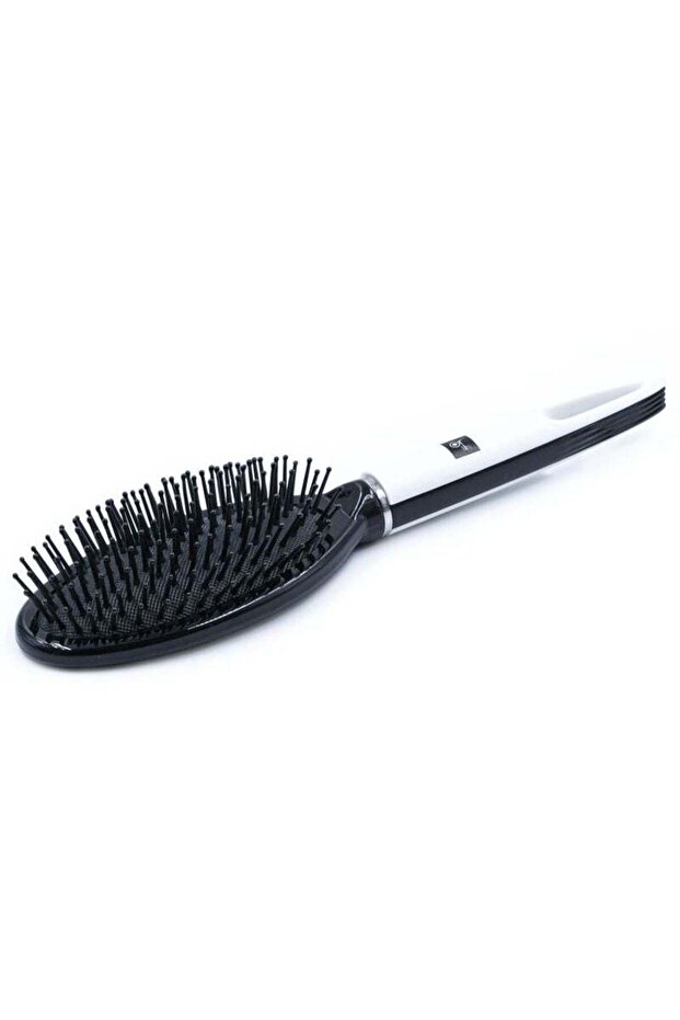 HB-109 HAIR BRUSH: 5631