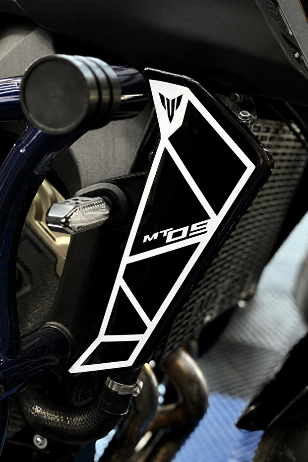 Side Cover Sticker Set for Yamaha Mt-09 (2018-2020)(Right and Left)