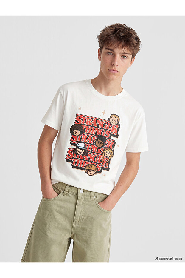 تي شيرت NEVAVM للأولاد بياقة بيضاوية وطباعة Stranger Things