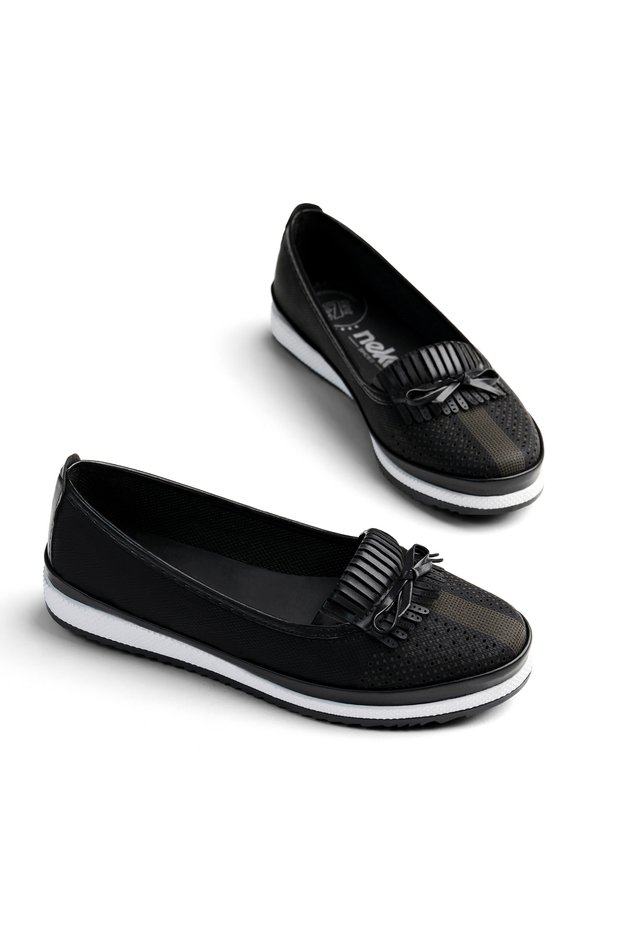Women's Black Comfortable Fit Shoes with Ribbon Detail