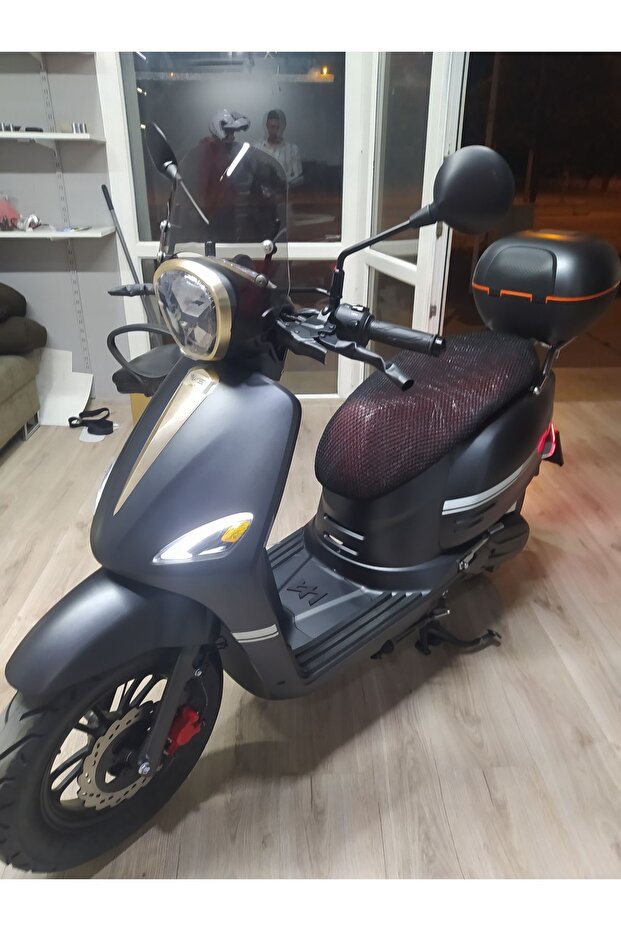غطاء مقعد السيارة RKS Neon Letbe 125 المتوافق مع الشبكة الشبكية