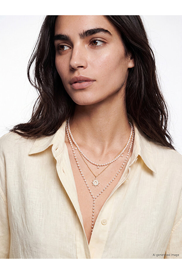 Esvab • Modern & Distinctive Women's Chain Necklace Set