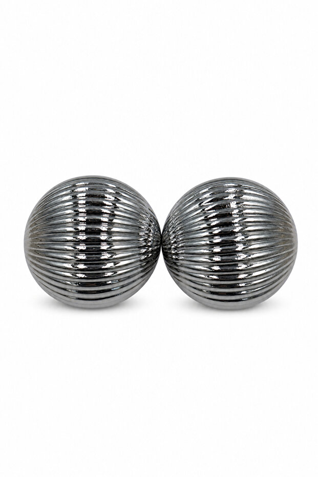 Stylish Metallic Gray Curved Striped Design Bijoux Earrings
