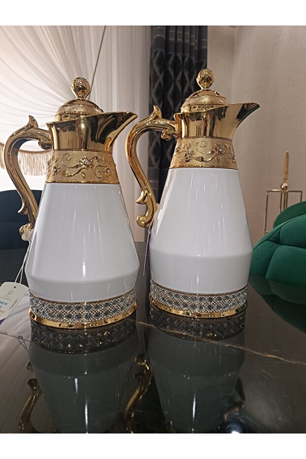 ترمس شاي أبيض فاخر مع حجرين للحفظ