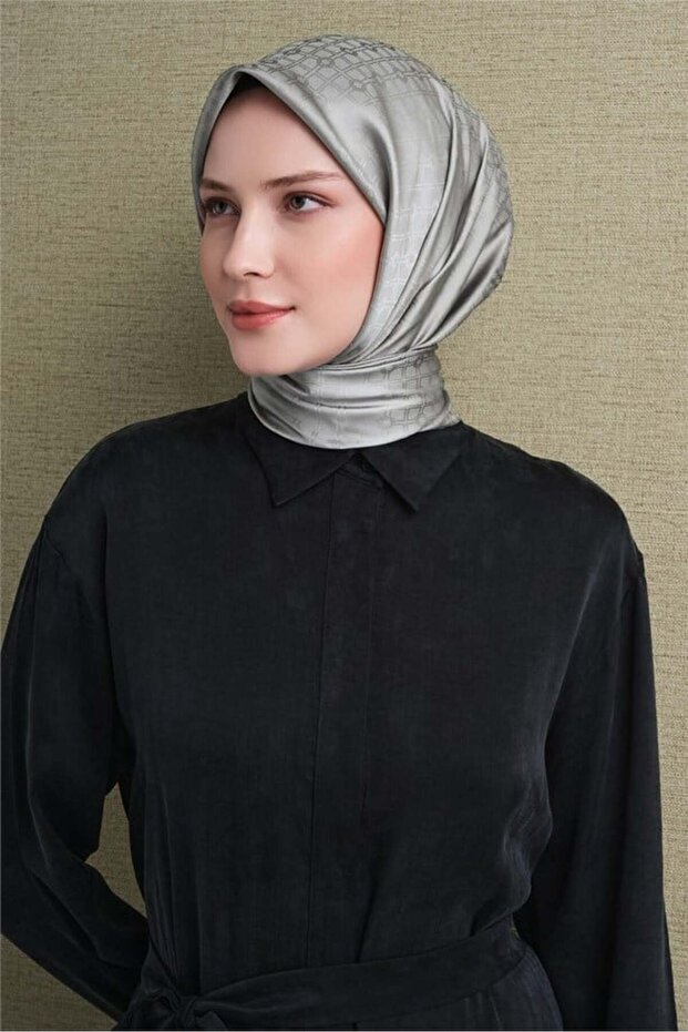 وشاح حرير جاكار 9647D-82
