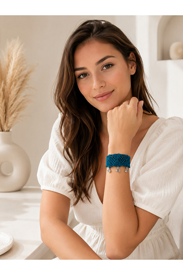 Macrame Baklava Pattern Bracelet