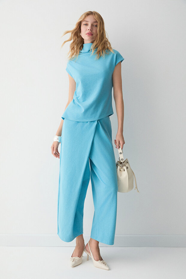 Envelope Women's High Collar Flowy Double-Breasted Draped Detail Wide-Leg Blue Top and Bottom Set