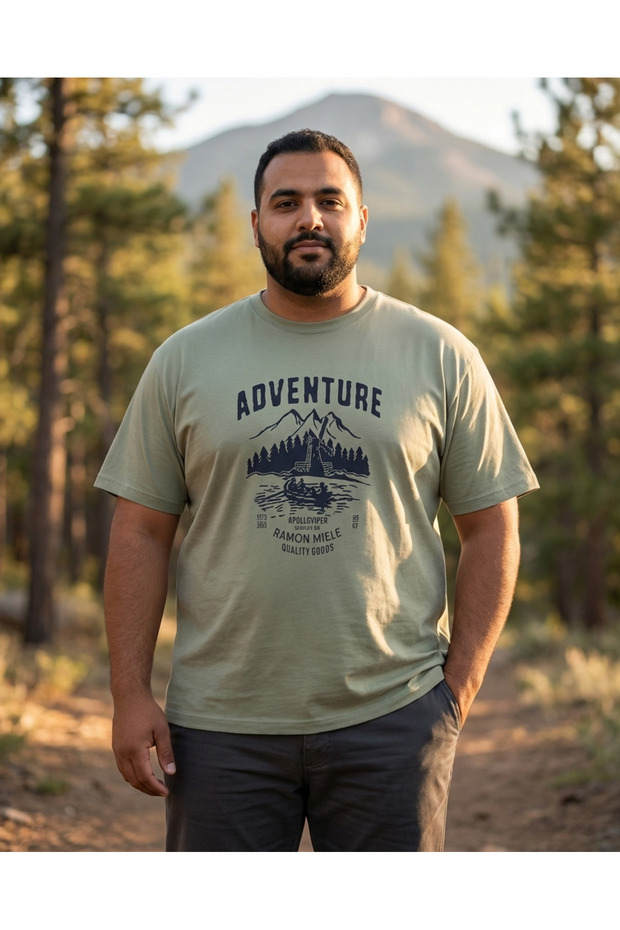 Large Size Crew Neck Printed Men's T-Shirt