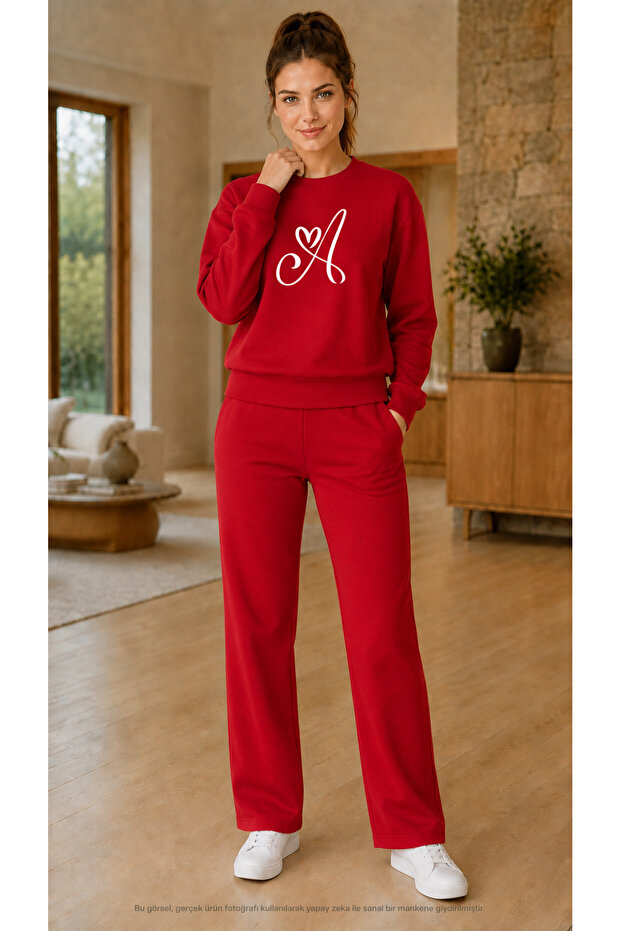 Women's Heart Detailed Letter a Printed Tracksuit Set / Round Neck Sweatshirt and Sweatpants 2-Piece Set
