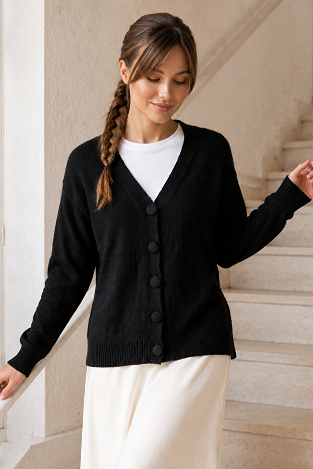 Buttoned Cardigan N511 Black